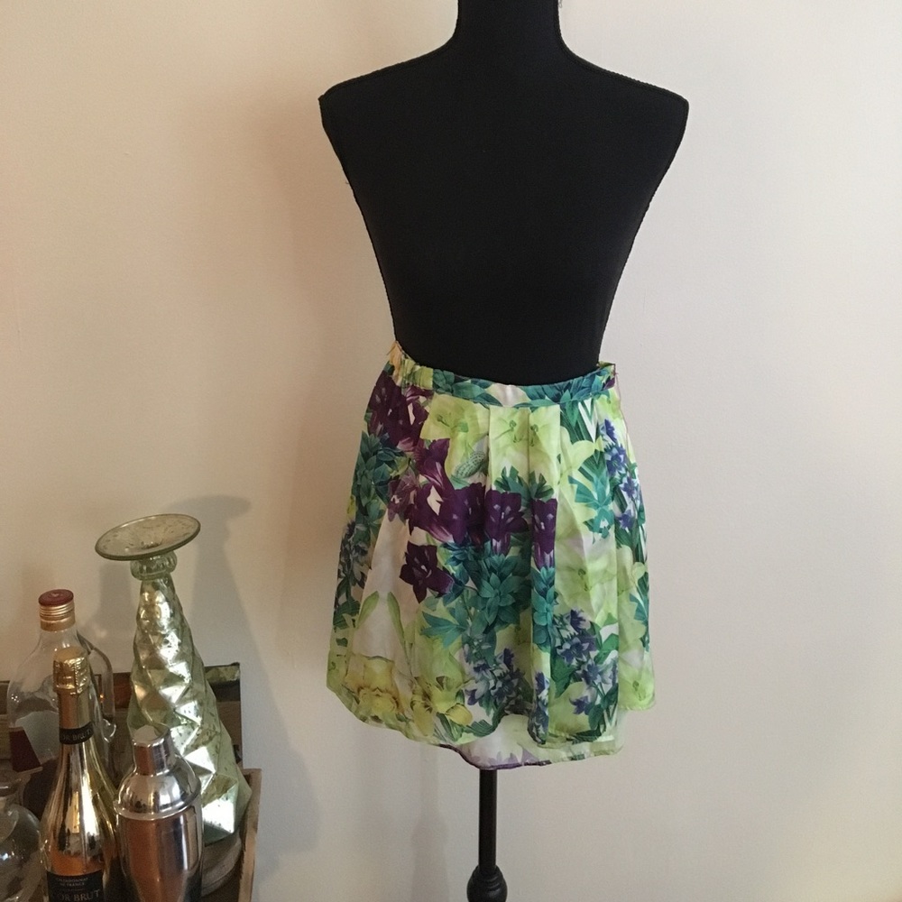Floral satin skirt